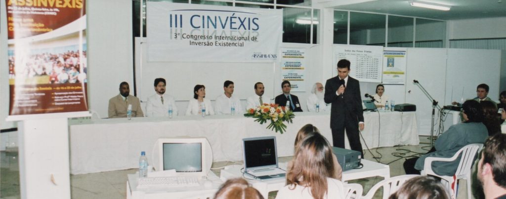 Lançamento da ASSINVÉXIS em 2004