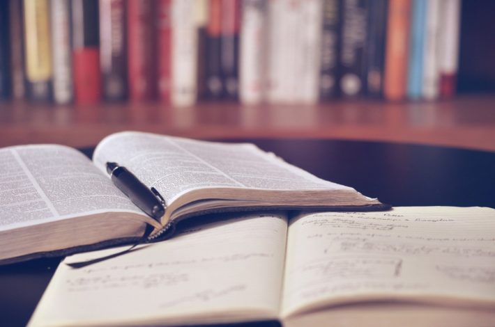 Os livros enquanto auxiliares dos estudos para o vestibular